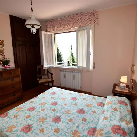 Feriehus Modern Single House Near San Fedele Intelvi With Garden Ossuccio